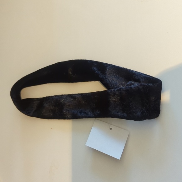 Women's Pirate Black Corset Top with Gold Accents,Hat, Choker - Size L 12-14 NWT - Picture 4 of 4